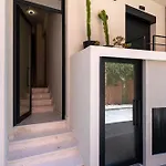 Asklipiou Cube - Mediterranean *