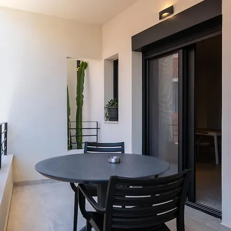 Asklipiou Cube - Mediterranean Appartement Kalamata