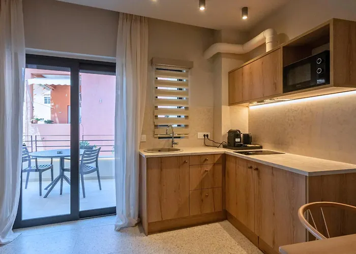 Asklipiou Cube - Mediterranean